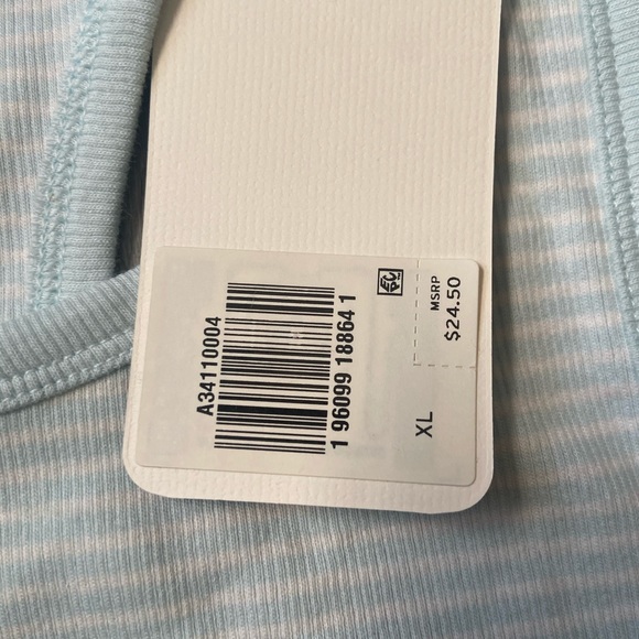 Levi's Women's Honey Tank Top NWT Size XL - Picture 6 of 7